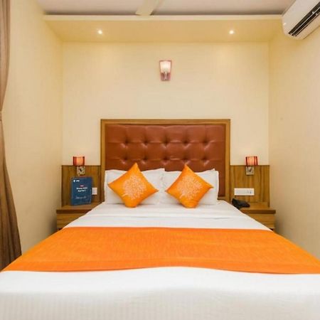 Aster Hotel Near Mumbai Airport Exterior foto