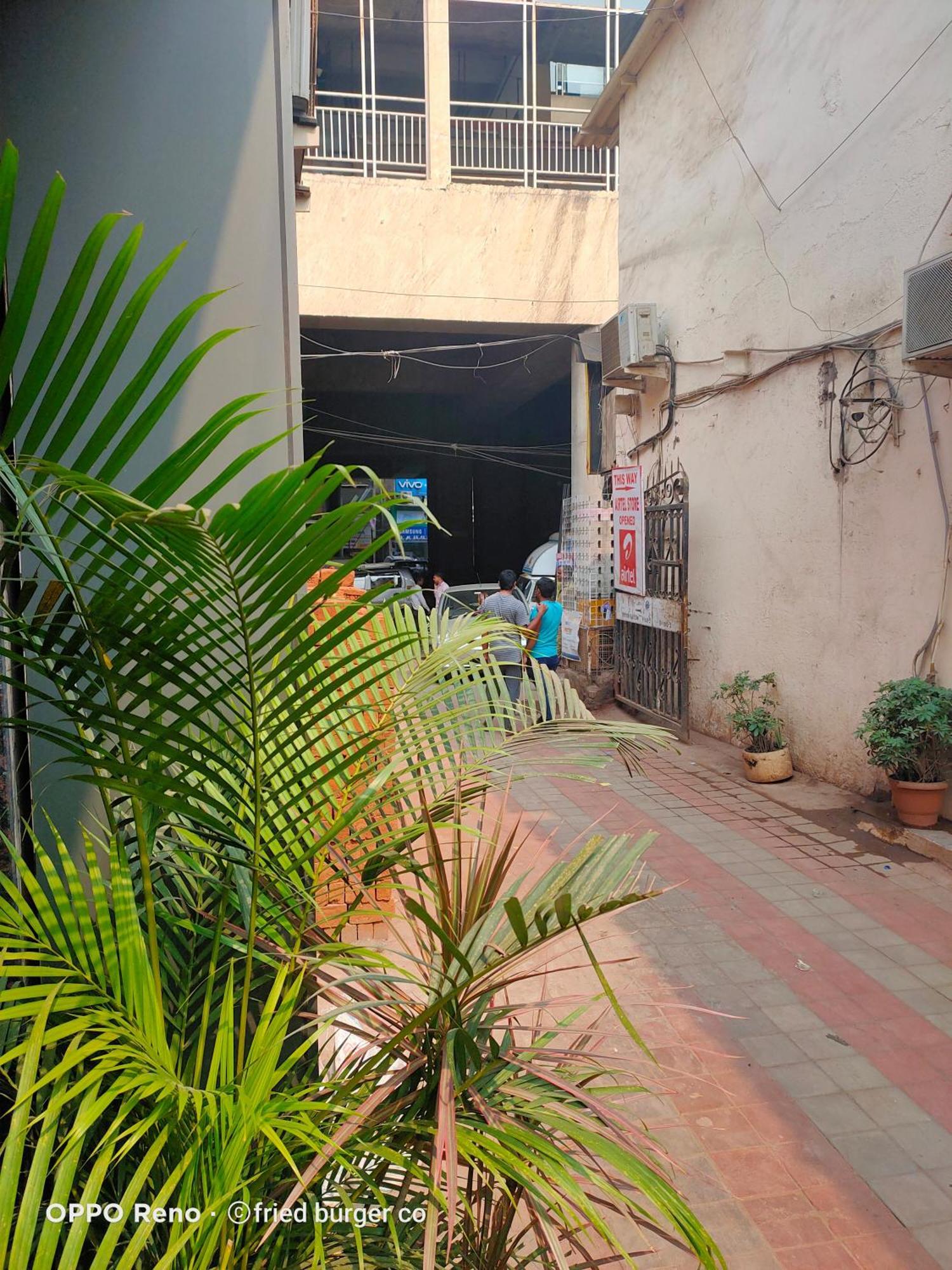 Aster Hotel Near Mumbai Airport Exterior foto